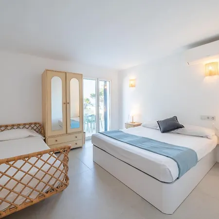 Vela Villa L'Escala
